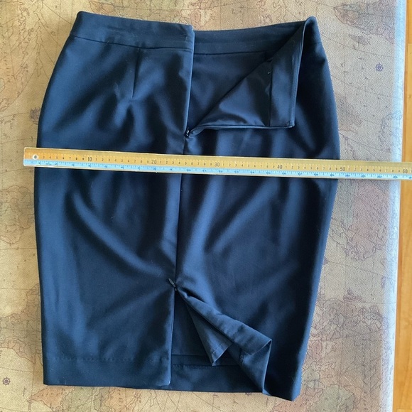 Black Label Elegant Black Pencil Skirt - Picture 8 of 8